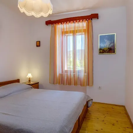 House Nona 3* Miholascica
